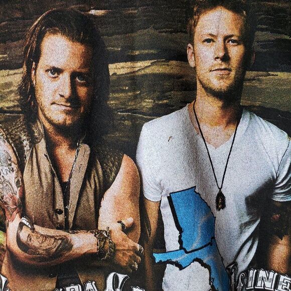 Florida Georgia Line Black Concert T Shirt 2015 Tour size L large Anything Goes - Picture 5 of 13